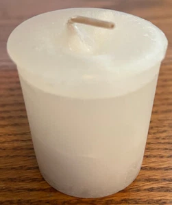 White Sage Crystal Journey Candle's Herbal Votive Candle! - Picture 1 of 2
