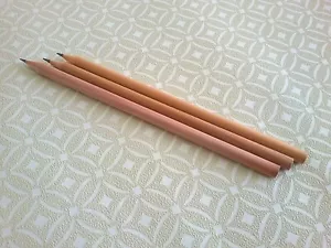 Plain Natural Round Wooden Pencils, School ,Art, Crafts, Cedar Wood Pencil, 17cm - Picture 1 of 3