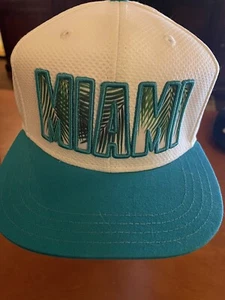 Miami Dolphins Super Bowl LIIV Gorra de pelota azul/blanco Ropa del equipo de la NFL, niños - Imagen 1 de 6