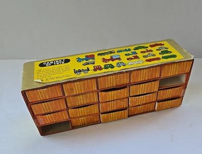 Винтажный 1950-х SHACKMAN шкаф игрушек, #3737, литой миниатюры поезд - Изображение 1 из 4