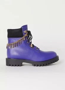 Moschino X H&M combat boots in violet with gold Moschino chains size EU38/US7 - Imagen 1 de 11
