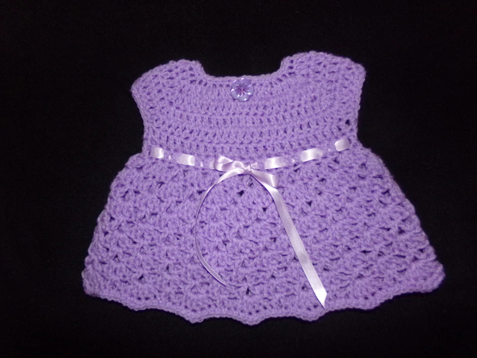 Vestido Crochet Lila Bebé o Muñeca Renacida Hecho a Mano Recién Nacido Foto 1 de 1