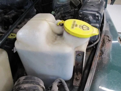 Jeep Wrangler 1999 Wash Reservoir Assembly 487 4393 3627 - Image 1 of 4