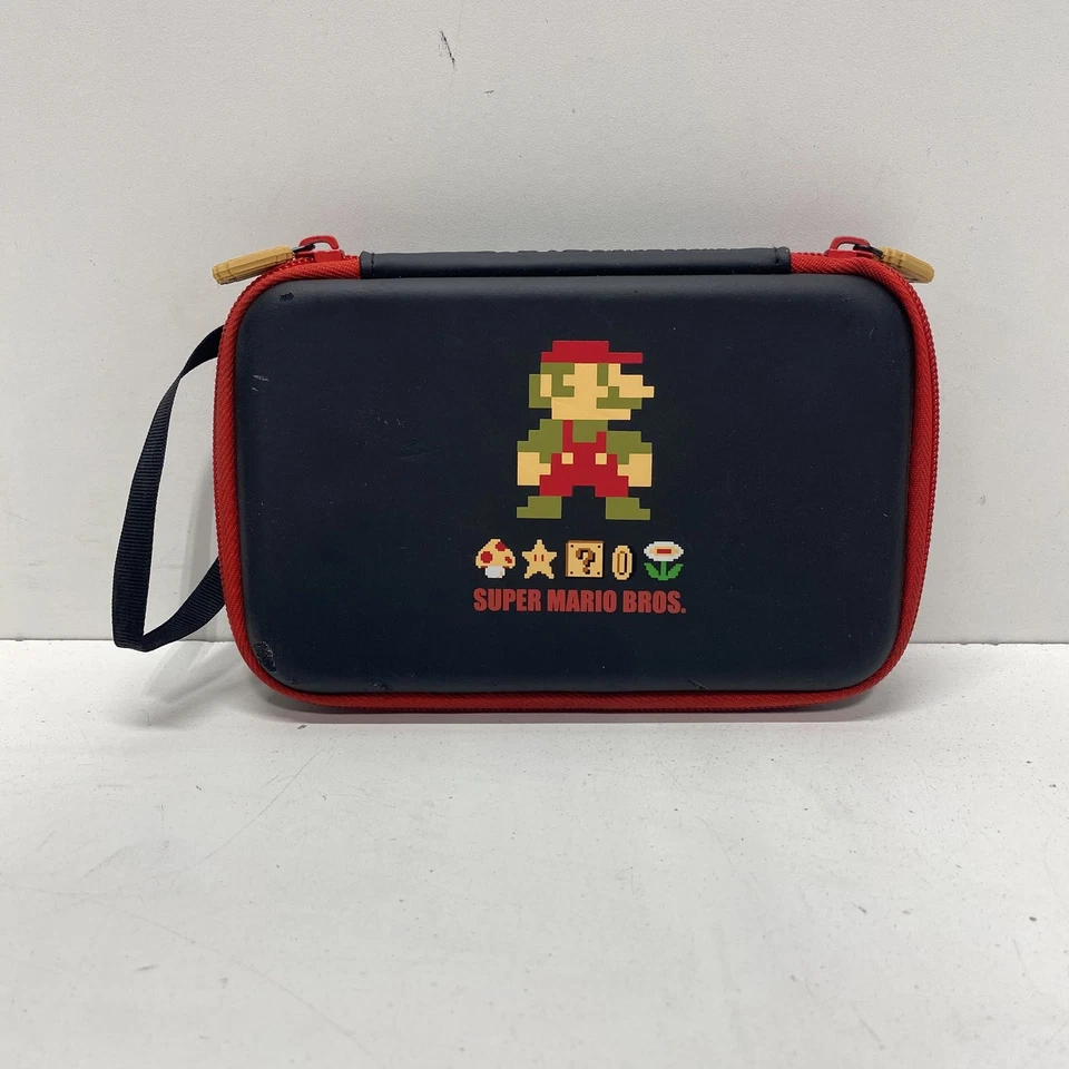Hori Nintendo 3DS XL Retro Pixel Mario Zip Pouch - Image 1 of 4