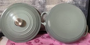 Le Creuset Enameled Cast Iron Signature Dutch Oven 6.75 Qt. Sea Salt - Picture 1 of 6