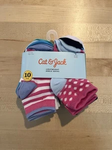 Cat & Jack 10 Pairs Lightweight Ankle Socks S Shoe Sizes 5.5-8.5 Multicolor NWT - Picture 1 of 6
