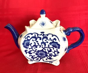 Teiera cinese vintage in ceramica blu scuro e bianca Nantucket - Foto 1 di 22