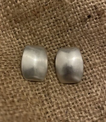 Modernist Simple Vintage Stamped 925 Sterling Solid Silver Clip On Earrings VGC - Image 1 of 4
