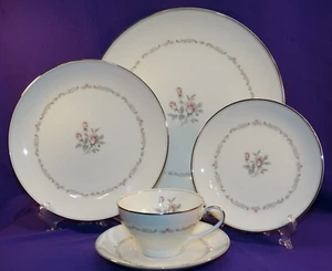 5 PC PLACE SETTING NORITAKE BONE CHINA MAYFAIR 6109 DINNERWARE PINK ROSE PLTINUM - Picture 1 of 11