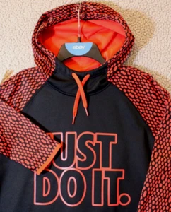 NIKE Just Do It Logo Hoodie Large schwarz mit roten Punkten Therma-Fit Tasche Pullover - Bild 1 von 22