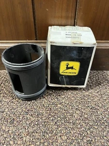 New NOS John Deere R73498 Tractor Ether Starting Fluid Canister Container - Picture 1 of 3