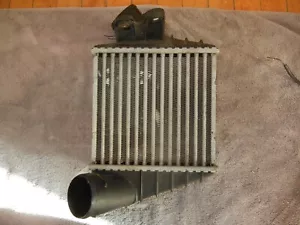 Volkswagen Beetle 2001 nuevo intercooler Valeo 862334B P2 - Imagen 1 de 12