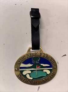 Vintage Rare AT&T Pebble Beach National Pro-Am Metal Oval PGA Golf Bag Tag - Bild 1 von 8