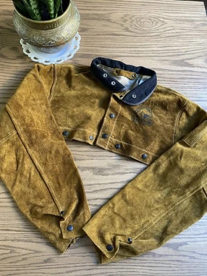 Chaqueta de trabajo de cuero de vaca mediana manga capa soldadura semental negra Foto 1 de 4