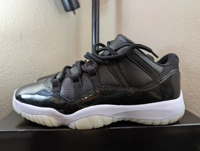 Talla 10 - Jordan 11 Retro Bajo 72-10 (AV2187-001) Foto 1 de 4