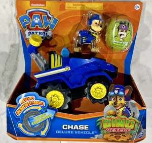 Paw Patrol, Dino Rescue Chase’s Deluxe Vehículo Rev Up Misterioso Dinosaurio Figura 3+ - Imagen 1 de 2
