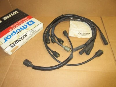 Juego de cables Mopar 4439049 1987-1991 Dodge Dakota, D, W150, 250, 3,9 L V-6 NOS Foto 1 de 3
