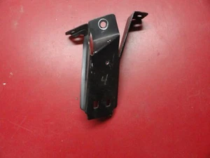 1984-1989 Corvette Hood Release Cables Handle OE Bracket, GM 14047493 C41332-4 - Foto 1 di 2