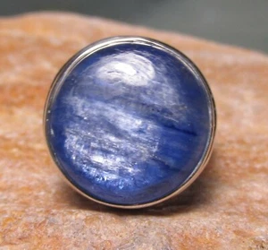 Sterlingsilber 925 blau KYANIT klobiger Ring UK K1⁄2-3⁄4/US 5,75. Geschenktüte. - Bild 1 von 6
