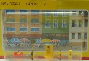 Noch 4361 Z Scale People Diorama Street Scene - Picture 1 of 1