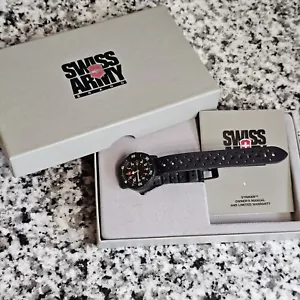 Vintage Unisex 90's Black SWISS ARMY "Striker" Watch w/Original Box Manual - Picture 1 of 10