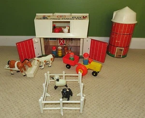 1967 Vintage Fisher Price Little People Play Family Farm Barn #915 COMPLETE - Picture 1 of 24