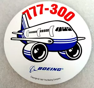 Pegatina vintage Boeing Aerospace Jet Plane 777-300 nueva edición 1997 - Imagen 1 de 3