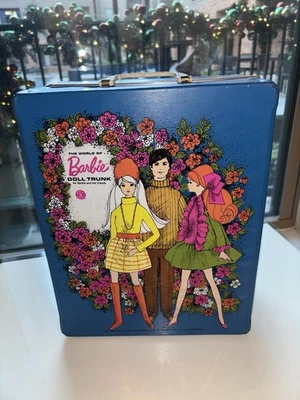 The World of Barbie Doll Trunk #5036 Case Vintage 1969 Mattel USA Blue Clean - Image 1 of 4