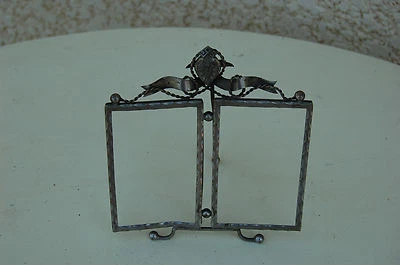 Ancien miroir, cadre en metal doré ajouré. En bon état générale ---//CV/ - Photo 1/3