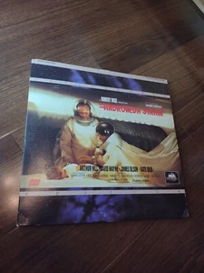 The Andromeda Strain Letterbox Digital Laserdisc LD Michael Crichton MCA - Imagen 1 de 15