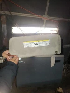 2007-2013 CHEVROLET 1500 SILVERADO PICKUP Left Sun Visor - Foto 1 di 5