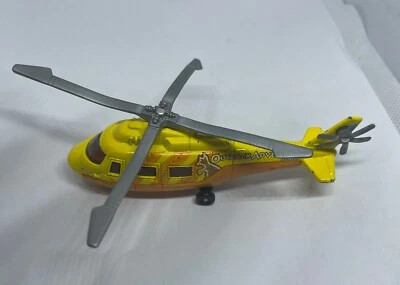 MATCHBOX YELLOW RESCUE HELICOPTER OUTBACK ADVENTURE TOURS DIECAST TOY 2001 - Image 1 of 4