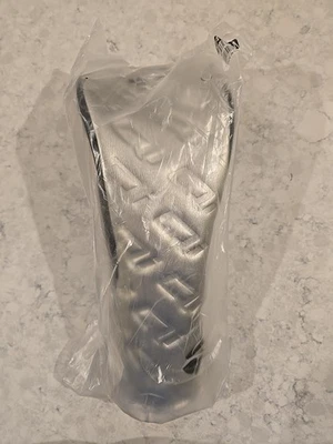 Capa de cabeça deslizante TaylorMade Golf Qi35 madeira Fairway (2,3,4, X) - NOVA na bolsa - Imagem 1 de 3