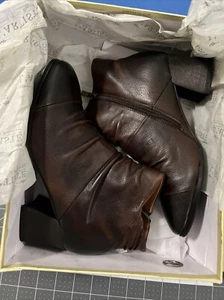 L’artiste Melani Boots Size EU 37 US 6.5-7 Brown Mid-Calf Boot Zip - New - Picture 1 of 10