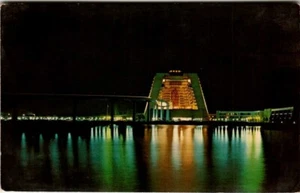 Postal cromada de Walt Disney World complejo contemporáneo vista nocturna UNP 89197-C - Imagen 1 de 2