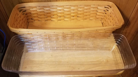 Longaberger Bread Basket 2002 Plastic Liner 21" Cover