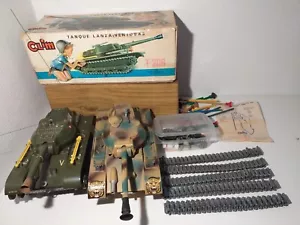 CLIM Lot de 2 tanks T-206 modifiés customs pour pièces - Bild 1 von 9