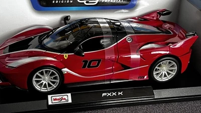 Ferrari FXX K Maisto 1:18 Scale Diecast Superar K-Red Black Butterfly Doors - Image 1 of 4