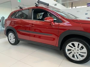 Suzuki S-Cross Scross II 2021 - Seitenschutz Zierleisten / Türschutz - Bild 1 von 5