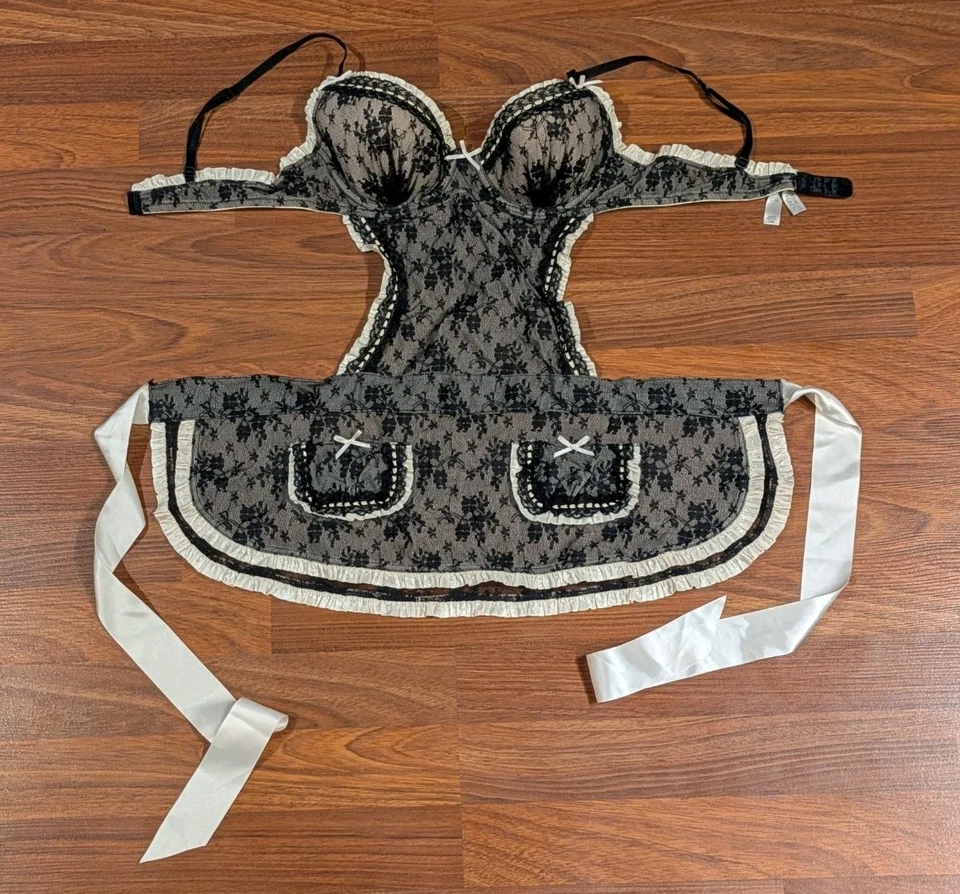 Avental de renda 34B fantasia de empregada francesa sexy Little Things Victoria’s Secret - Imagem 1 de 4