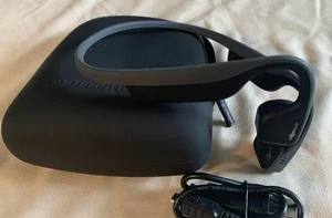 ¡Audífonos inalámbricos de conducción ósea AfterShokz Trekz Titanium (gris pizarra)! - Imagen 1 de 9
