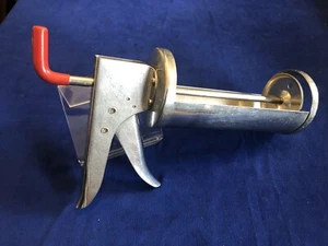 Prince Castle 580N Soßenspender mit rotem Griff 1 Oz. - Edelstahl 580NMCC - Bild 1 von 5