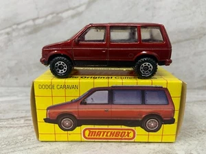 Dodge Caravan 1984 Matchbox de colección rojo con caja hecho en Inglaterra - Imagen 1 de 6