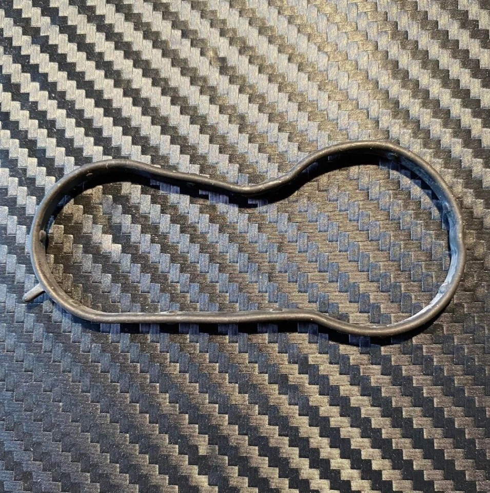 Ford Focus, Fiesta, Mondeo Thermostat Housing Gasket 1472862  7M5G-8D020-CA - Image 1 of 1