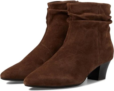 Botín Clarks Teresa Skip para mujer  Foto 1 de 4