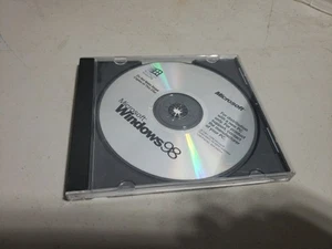 Microsoft Windows 98 Operating System Disc Only No Product Key - Picture 1 of 5