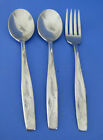 International Silver Whispering Leaves Autumn Leaf 2 Oval Soup Spoons 1 Fork