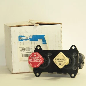 Genuine Bendix 3592131C91 MV-3 Air Brake Dash Control Valve - International - Picture 1 of 14
