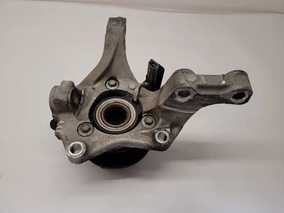 2001-2005 PONTIAC BONNEVILLE Driver Left Front LH Spindle Knuckle 25996821  - Image 1 of 4