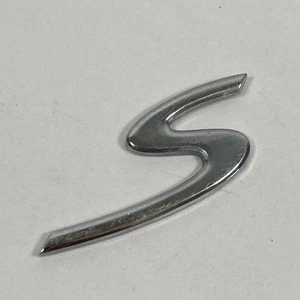 2003-2010 Porsche Cayenne Turbo S Emblem Letter 'S' Badge Rear Tailgate Chrome - Picture 1 of 9